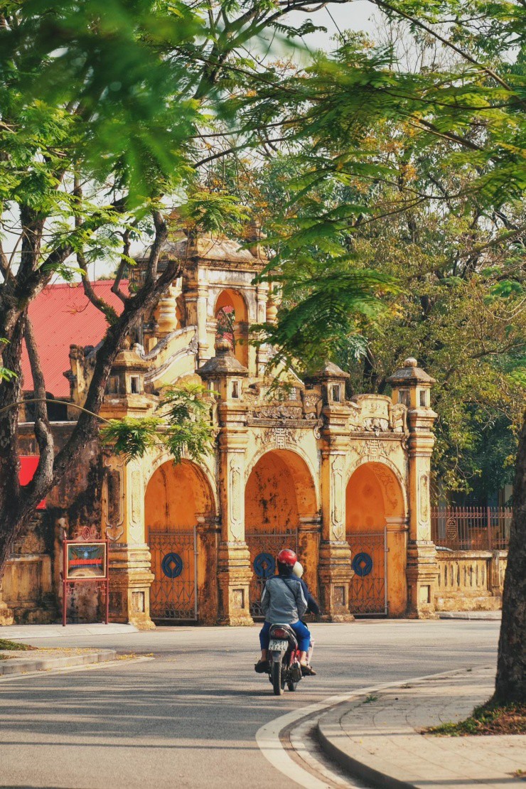 Nét cổ kính ở xứ Huế.