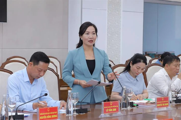 nguyen-thi-hanh-1747404246387537219924 Bộ trưởng Nguyễn Kim Sơn: Ngăn chặn việc ép học sinh học thêm dưới mọi hình thức - Ảnh 2.